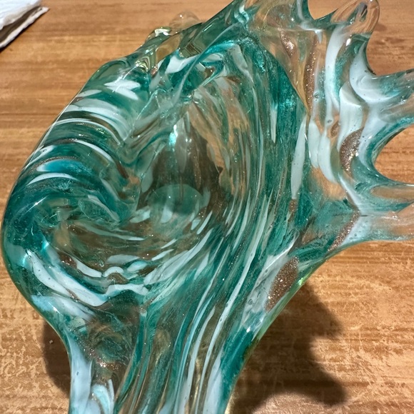 Hand Made Art Glass Ocean Green Shell. - Picture 5 of 9